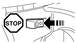 MAKITA DCS6400 - Stopping the engine - 1