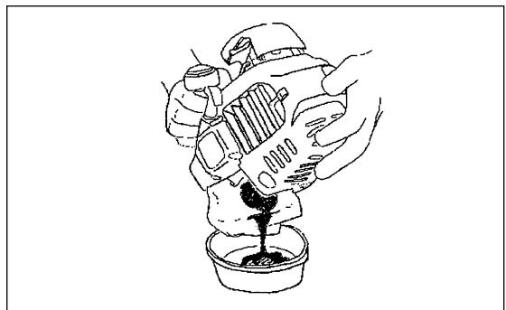MAKITA EM4251 - CAMBIO DEL ACEITE DEL MOTOR - 4