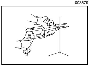 MAKITA HR2451 - UTILISATION - 1