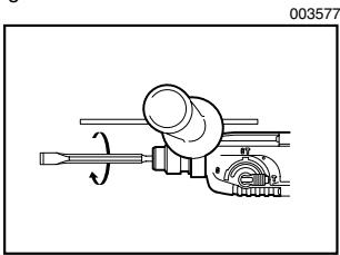 MAKITA HR2451 - Ángulo de cincel (al cortar, demoler o tallar) - 2