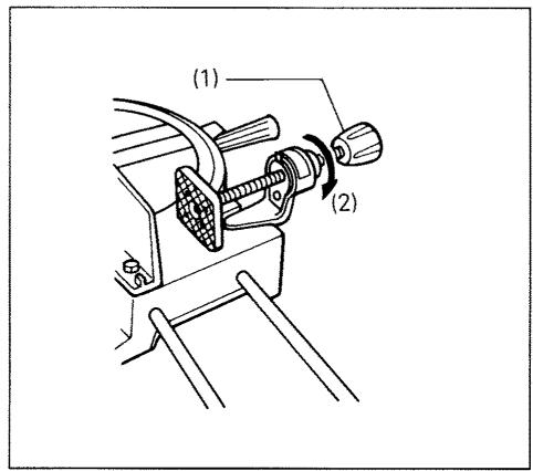 MAKITA LS1045 - Securing workpiece - 1