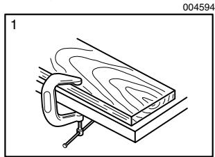 MAKITA 3901 - Solamente para ranuras de unión de marco y de borde-a-borde - 4