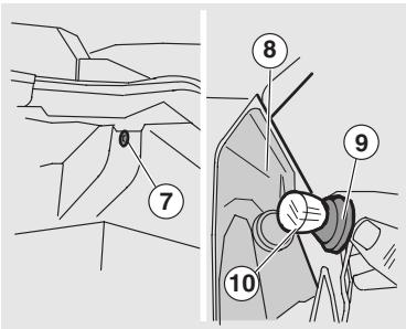 APRILIA ATLANTIC 500 - SOSTITUZIONE LAMPADINE FANALE POSTERIORE - 1