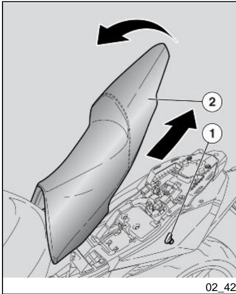 APRILIA SHIVER 750 GT - \section*{Característica Tecnicas} - 1