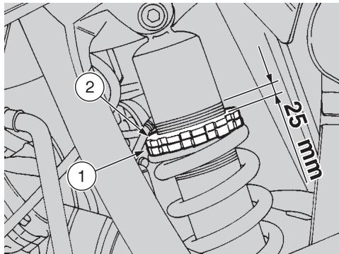 APRILIA ETX 125 - Inspection des suspensions avant et arrière - 4