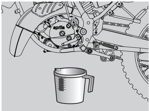 APRILIA ETX 125 - Vidange de carburant du réservoir - 2