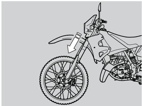 APRILIA ETX 125 - Inspection des suspensions avant et arrière - 2