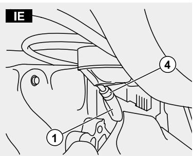 APRILIA SCARABEO 50 I.E 100 4T - Après avoir complété la vidange replacer correctement le bouchon du réservoir. - 1