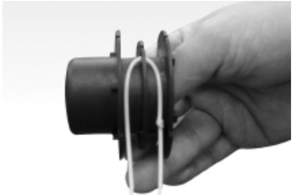 MTD 27P - Reemplacement de la BOBINE de FIL denylon - 1