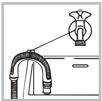 HOTPOINT-ARISTON AVTL 83 - Raccordement du tuyau de vidange - 2
