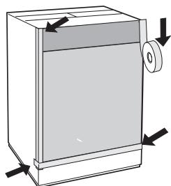 HOTPOINT-ARISTON LBE 68 - Application du panneau d'habillage en bois sur la porte et montage du machine à laver à l'intérieur des éléments: - 5