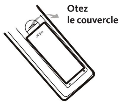 LISTO DV1010 - INSERTION DES PILES DANS LA TELÉCOMMANDE - 1
