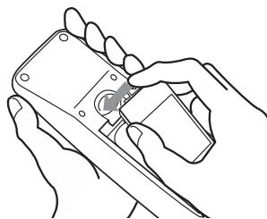 HITACHI 42PD5300 - Fermer le couvercle du logement des piles. - 1