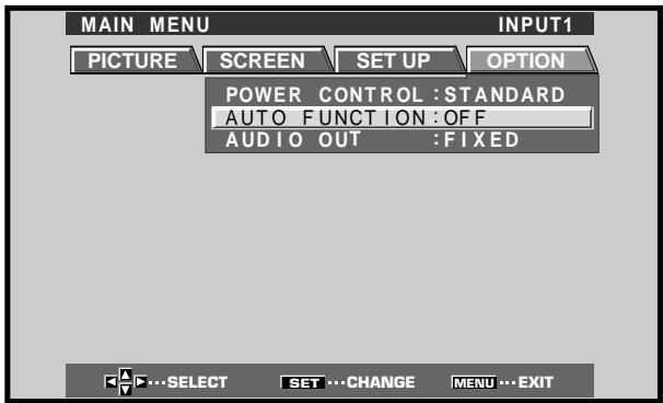 HITACHI CMP5000WXU - Appuyez sur les touches / pour désir AUTO FUNCTION. - 1