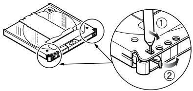 HITACHI DZ-BX31E - RETRAIT DU DISQUE D'UNE CARTOUCHE - 1