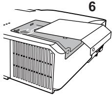 HITACHI CP-X2511N - Remplacer la lampe - 4