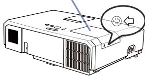 HITACHI CP-X4021N - Remplacer la lampe - 1