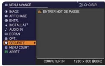 HITACHI CPWX8 - Accédez au menu SECURITE - 1