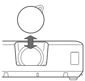 HITACHI CPX7 - Précautions relatives à la fixation et au retrait du capuchon-objectif - 1