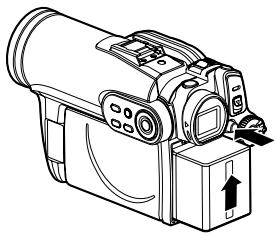 HITACHI DZ-GX3200A - RETRAIT DE LA BATTERIE - 1