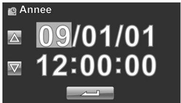 HITACHI DZ-HV1074 - Réglage de la date et de l'heure - 2