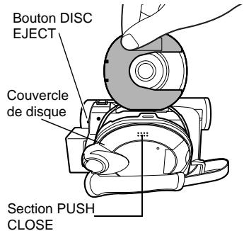 HITACHI DZ-MV380A - INSERTION DU DISQUE - 1