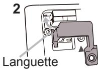 HITACHI CP-X3021WN - Attacher le couvercle de l'adaptateur - 2