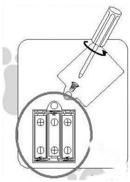 LEXIBOOK IT140 - INSTALLATION DES PILES - 1