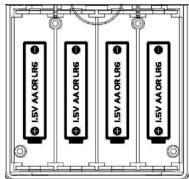 LEXIBOOK SMBABY1 - Instalación de las pilas - 1