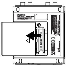 KORG MINI KP - Ersetzen der Batterien - 1