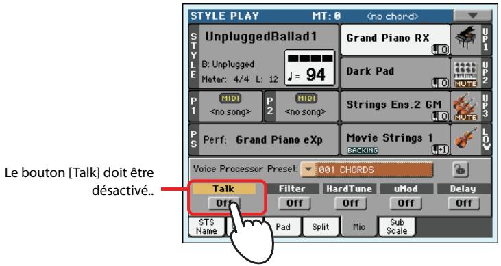 KORG PA3X - Branchez un microphone. - 5