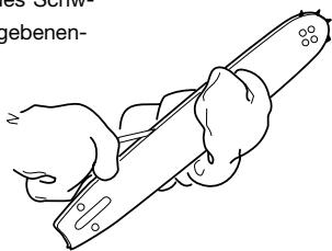 JONSERED CS 2117 EL - Überprüfung des automatischen Kettenchmier-systems - 3