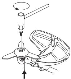 JONSERED FC 2145 S - Monteren van bladbeschemkap/ combibleschemkap, grasmaaiblad en steunschotel met kogellagers - 4