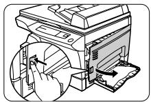 OLIVETTI COPIA 9912 - UDSKIFTNING AF KOPITROMLE SUBSTITUIÇÃO DO CARTUCHOTAMBOR - 2