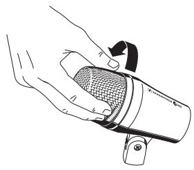 SENNHEISER E902 - Removing the sound inlet basket - 1