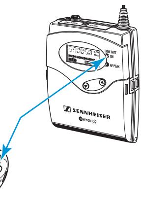SENNHEISER EW 372 G2 - Témoins de fonctionnement et d'État des piles - 1