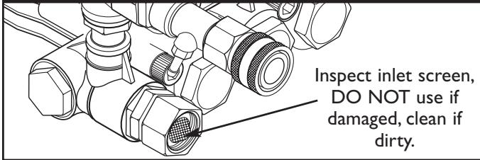 BRIGGS & STRATTON BRIGGS & STRATTON 3200 PSI - Connect Hose and Water Supply to Pump - 3