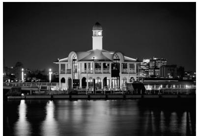 KYOCERA SL300R - Night View (Applicable mode: 0/0) - 1