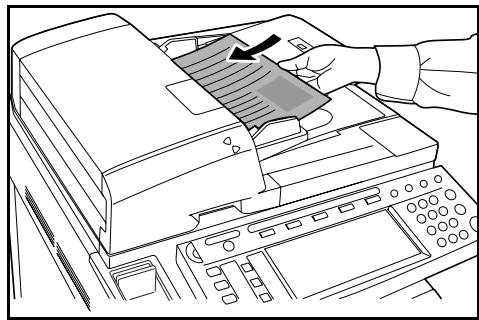 KYOCERA DF-710 - Placez les originaux dans le processeur de documents ou un à un sur la glace d'exposition. - 1