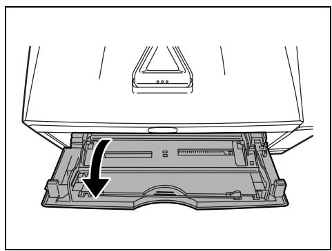 KYOCERA FS-1320D - Chargement de papier dans le bac multifonction - 1