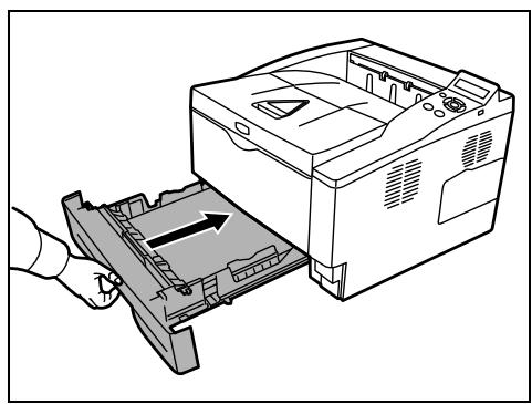 KYOCERA FS-1350DN - Chargement de papier dans le bac - 9