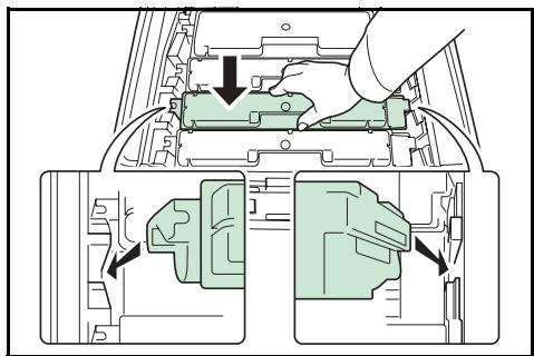 KYOCERA FS-C5150DN - Remplacement de la cartouche de toner - 7