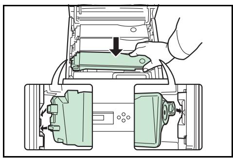 KYOCERA FS-C5350DN - Remplacement de la cartouche de toner - 7