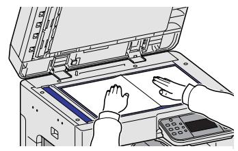 KYOCERA FS-C8020MFP - Mettre en place les originaux - 1