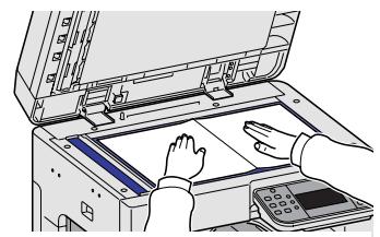KYOCERA FS-C8020MFP - Mettre en place les originaux - 1