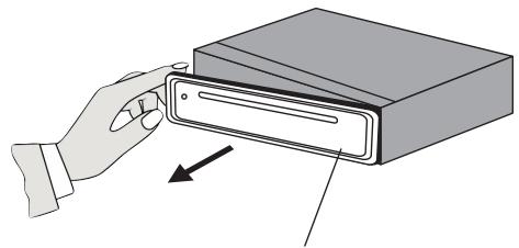 MEDION PRO2 CAR RADIO MD 80403 - AFNEMEN EN AANBRENGEN VAN HET BEDIENINGSPANEEL - 3