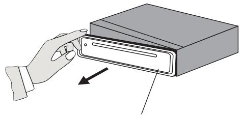 MEDION PRO2 CAR RADIO MD 80403 - REMOVING AND INSERTING THE CONTROL UNIT - 3