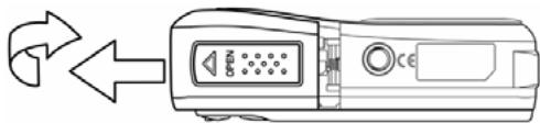 MEDION DIGITAL CAMERA LIFE E42001 MD 85962 - Faire glisser le couvercle des piles pour ouvrir. - 1