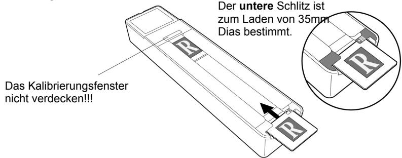 MEDION USB 2.0 FLATBED SCANNER MD 90093 - Diapositive oder Filmnegativestreifen einlagen - 1