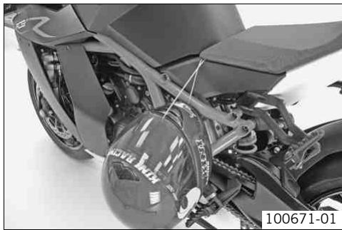 KTM 1190 RC8 R - Verrouillage du casque - 1